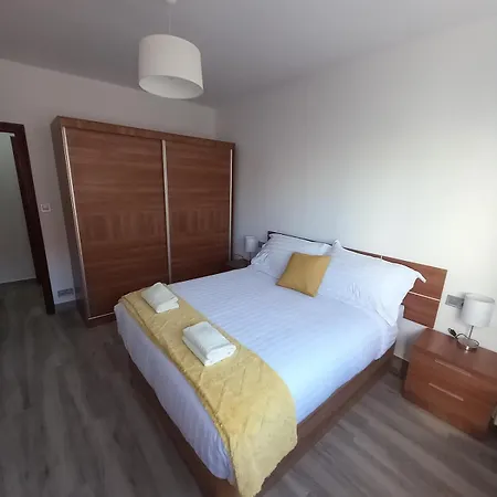 From דירה נויה